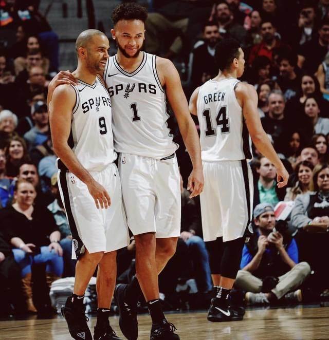 麦上球星 麦上球星